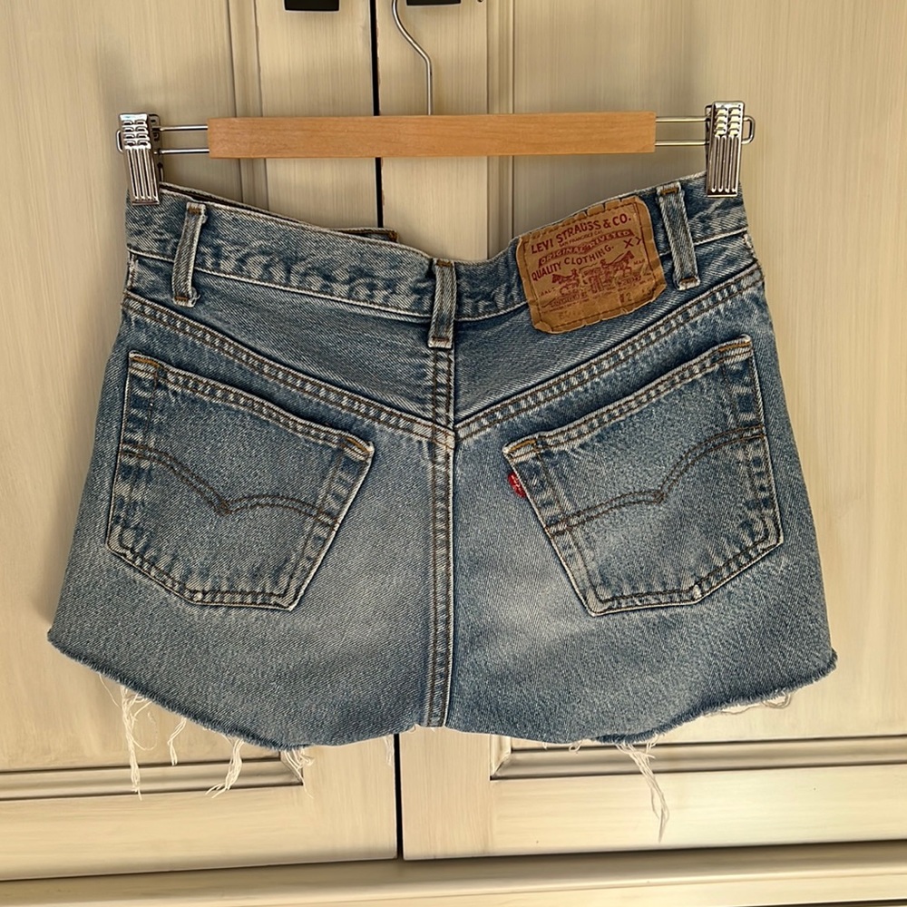 Vintage Levi’s 501 Shorts 23